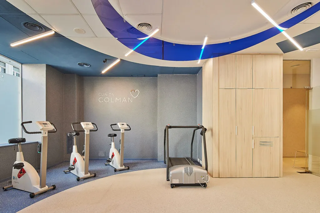 Arquitectura e interiorismo Clínica Colman